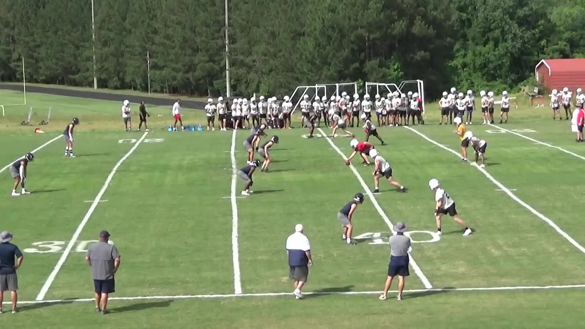 Padded Camps/7v7 Dwight Levy highlights Hudl